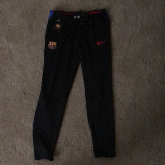 Nike FCB out-fit - Picture 3 of 3
